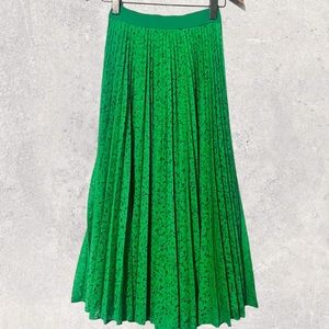 By Anthropologie Satin Pleated Midi Skirt - Size 4